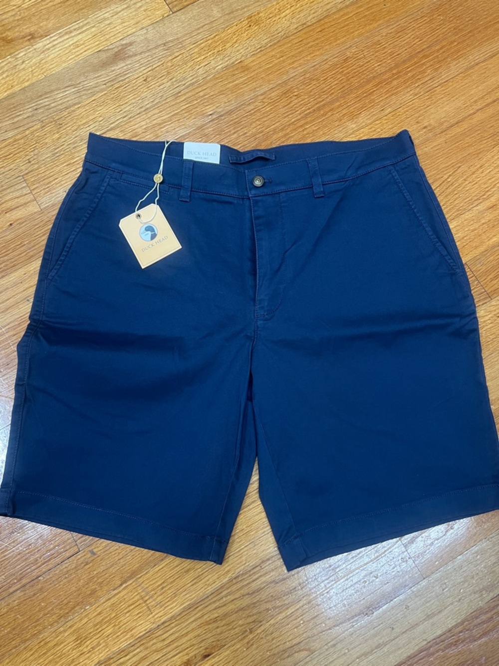NWT Duck Head Men's Chino Shorts 9”- Navy
